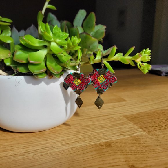 Handmade, colorful, & Charming earring came from middle east! - Picture 1 of 2